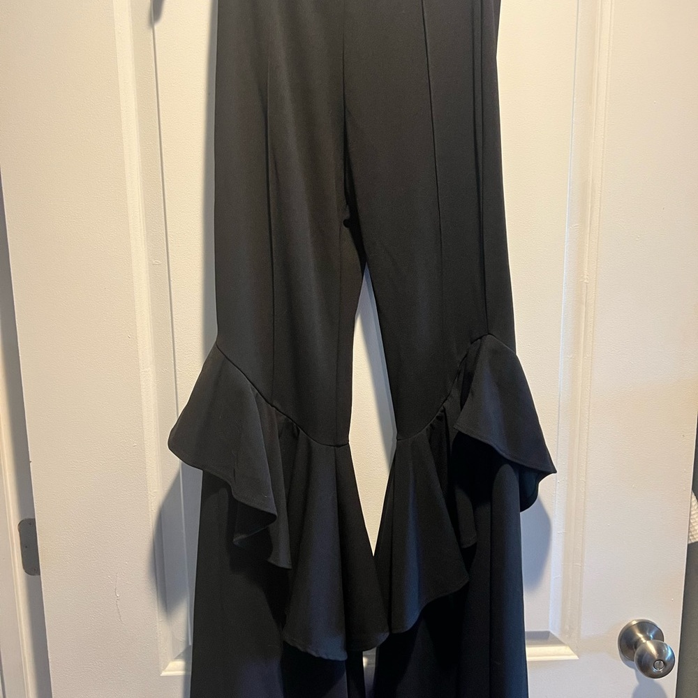 Senorita Black Ruffle Belle Women's Flare Pants